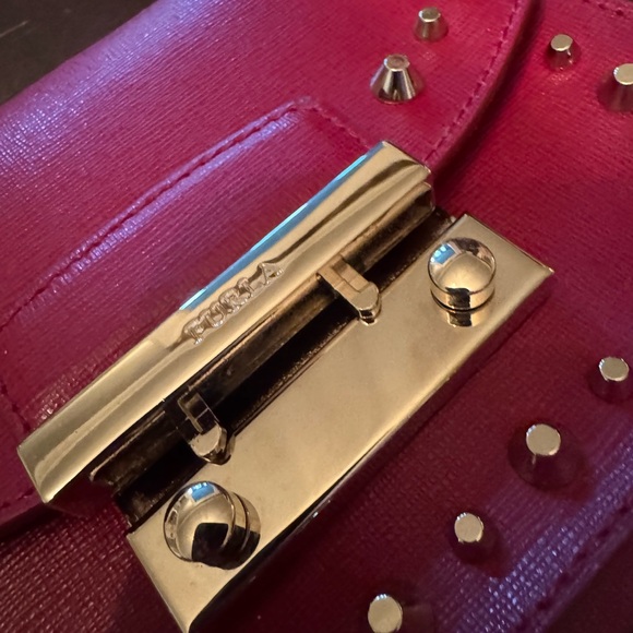Red FURLA crossbody studs, chain - Picture 6 of 9